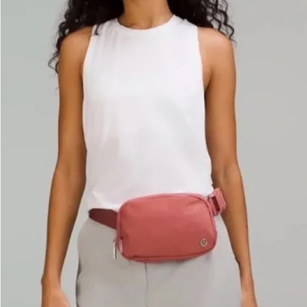 Lululemon Brier Rose Pink Belt Bag